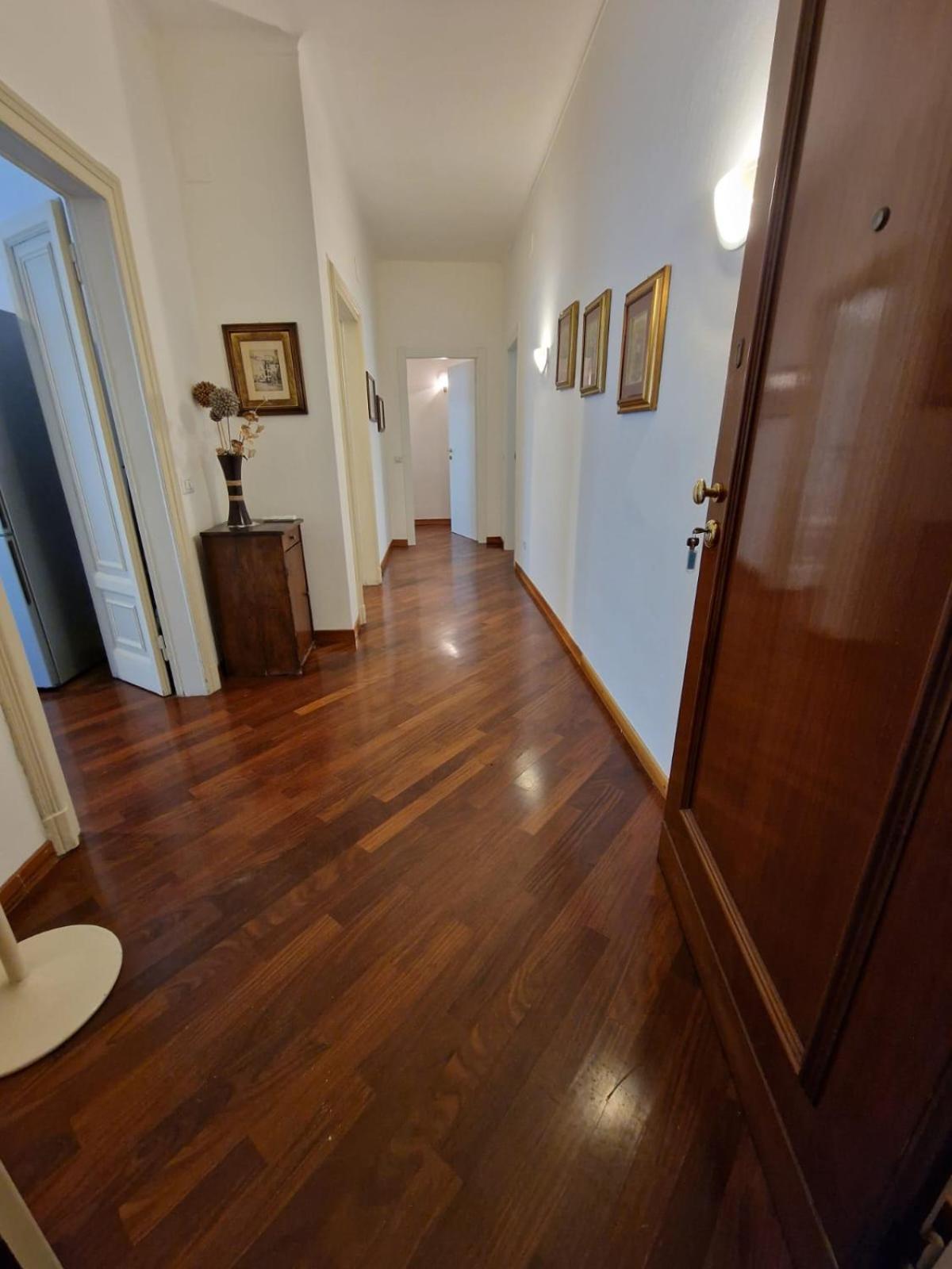 Apartamento Duomo - Fontana Cozy With Terrace Milán Exterior foto