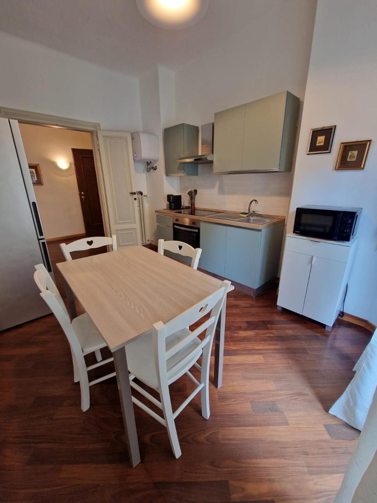 Apartamento Duomo - Fontana Cozy With Terrace Milán Exterior foto